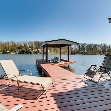 Waterfront Wolcott Vacation Rental With Deck And Views 外观 照片